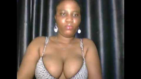 Snapshot of wetfatpussy_ chatting on October 20, 7:25 pm wetfatpussy_ online show from October 20, 7:25 pm