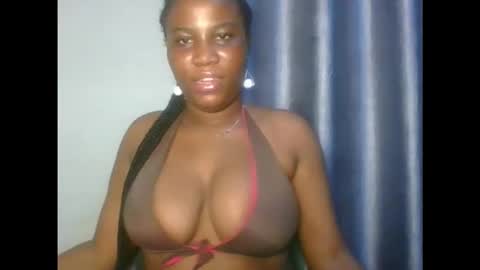 Snapshot of wetfatpussy_ chatting on October 22, 7:13 pm wetfatpussy_ online show from October 22, 7:13 pm
