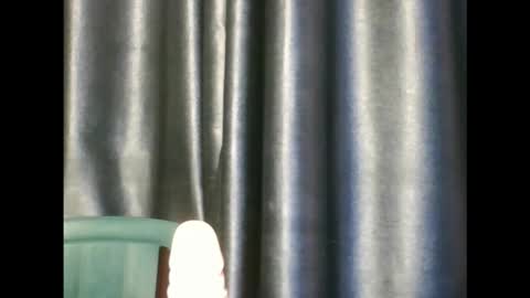 Snapshot of wetfatpussy_ chatting on November 25, 6:52 pm wetfatpussy_ online show from November 25, 6:52 pm