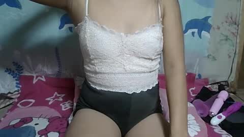 wetfussy_4u online show from November 7, 3:01 pm