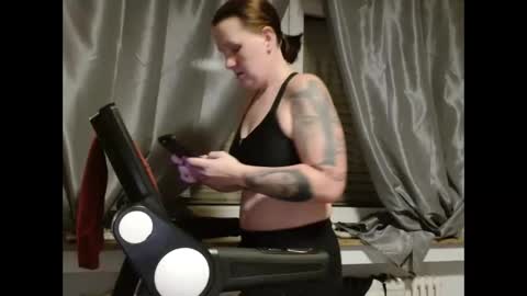 Wetgerman online show from December 13, 5:05 am