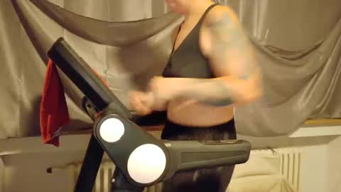 Wetgerman online show from November 5, 5:40 am