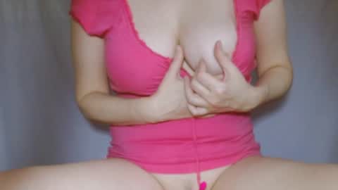 Snapshot of wetkristyhorny chatting on January 17, 9:28 am Kristina online show from January 17, 9:28 am