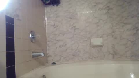 Kylie online show from January 11, 11:13 pm