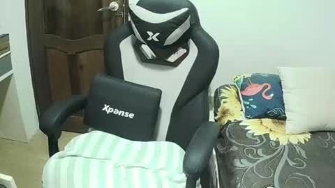 Snapshot of wetlynpussy4u chatting on September 20, 4:30 pm Lyns online show from September 20, 4:30 pm