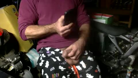 whackingmywilly online show from December 28, 8:25 pm