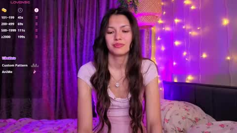 Snapshot of what_is_love_is chatting on March 20, 7:30 pm Kaylee online show from March 20, 7:30 pm