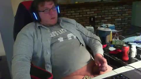 whateverdude555 online show from November 17, 10:15 pm