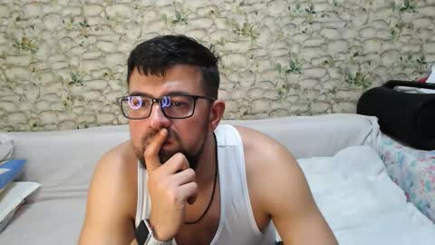 Snapshot of whatthedoctororder chatting on March 3, 6:14 pm whatthedoctororder online show from March 3, 6:14 pm