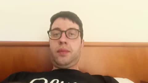 Snapshot of whatwouldyouliketosee chatting on March 13, 10:00 am stoffy online show from March 13, 10:00 am