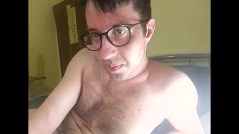 Snapshot of whatwouldyouliketosee chatting on March 14, 11:43 pm stoffy online show from March 14, 11:43 pm