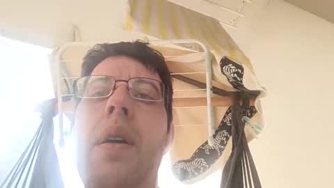 Snapshot of whatwouldyouliketosee chatting on April 1, 10:16 am stoffy online show from April 1, 10:16 am