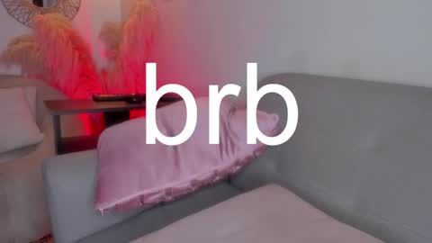 Sara  online show from February 20, 6:35 pm