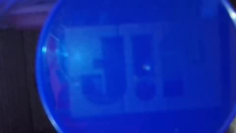 Snapshot of whimsicaljoy chatting on December 18, 1:33 am whimsicaljoy online show from December 18, 1:33 am