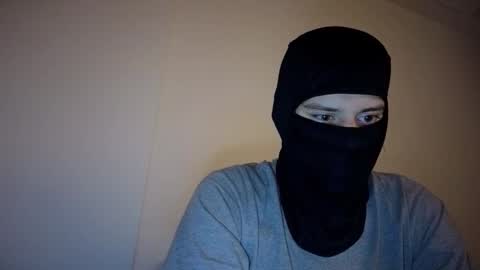 whispero_o online show from December 19, 6:48 pm