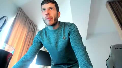 Snapshot of whisperoflust chatting on January 17, 10:09 am Michael online show from January 17, 10:09 am