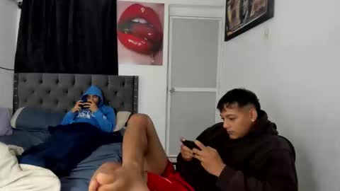 Snapshot of white_master444 chatting on March 31, 10:04 am white online show from March 31, 10:04 am