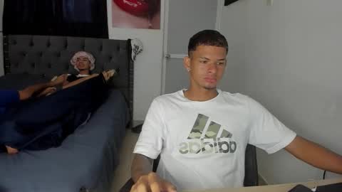Snapshot of white_master444 chatting on April 6, 9:16 pm white online show from April 6, 9:16 pm