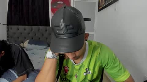 Snapshot of white_master444 chatting on April 8, 11:37 pm white online show from April 8, 11:37 pm