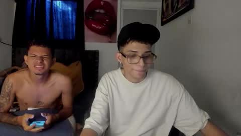 Snapshot of white_master444 chatting on April 9, 7:08 pm white online show from April 9, 7:08 pm