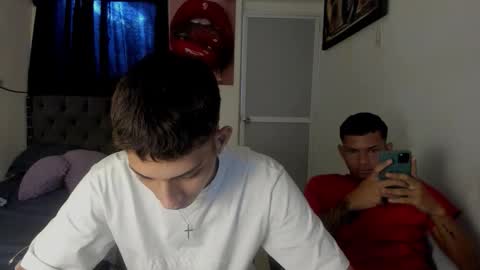 Snapshot of white_master444 chatting on April 10, 7:40 pm white online show from April 10, 7:40 pm