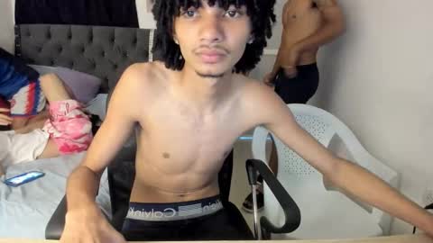 Snapshot of white_master444 chatting on May 12, 8:55 am white online show from May 12, 8:55 am
