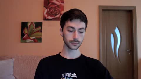 Tom online show from December 22, 12:46 pm