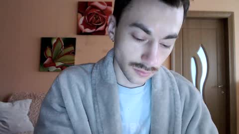 Tom online show from March 19, 1:59 pm