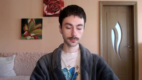Tom online show from May 5, 11:51 am