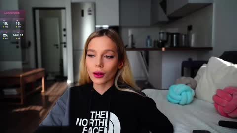 Kate  online show from February 22, 6:39 am