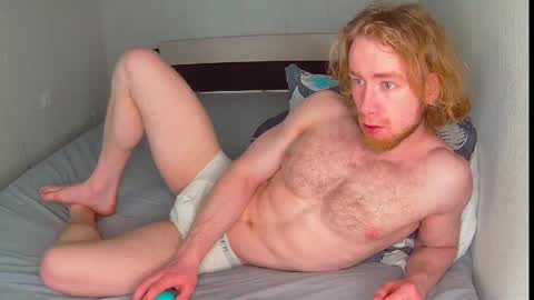 Snapshot of whitebars22 chatting on April 13, 5:13 am whitebars22 online show from April 13, 5:13 am