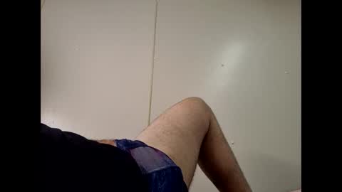 Snapshot of whiteboi9284 chatting on November 21, 12:21 am whiteboi9284 online show from November 21, 12:21 am