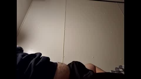 Snapshot of whiteboi9284 chatting on December 5, 2:42 am whiteboi9284 online show from December 5, 2:42 am