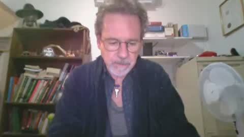 whiteboomer online show from July 15, 9:25 am