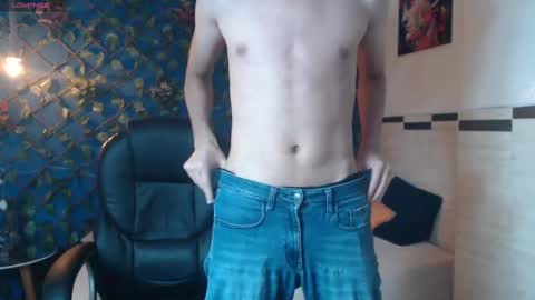 whitebull2606 online show from September 10, 12:49 pm
