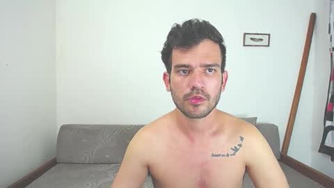 Dylan white online show from December 14, 10:39 pm