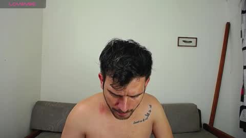 Dylan white online show from January 10, 7:54 pm