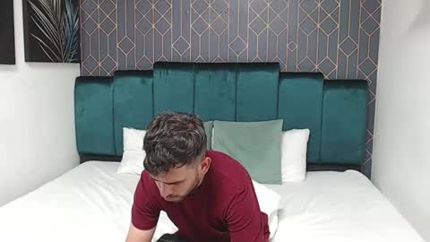 Dylan white online show from February 4, 8:59 pm