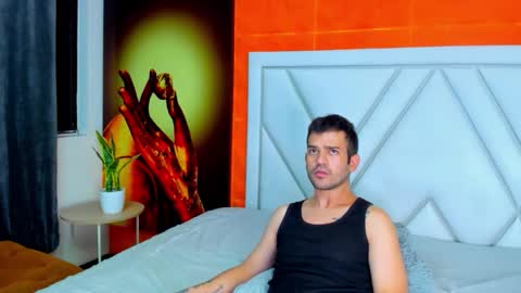 Dylan white online show from October 4, 5:22 pm