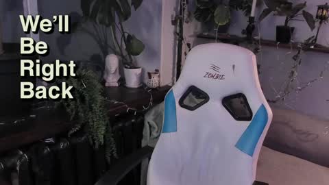 Snapshot of whiteegrimm chatting on December 14, 9:56 pm Gus online show from December 14, 9:56 pm
