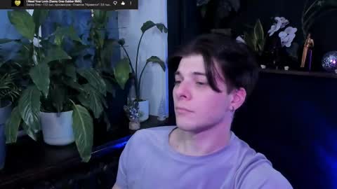 Gus online show from January 8, 9:39 pm