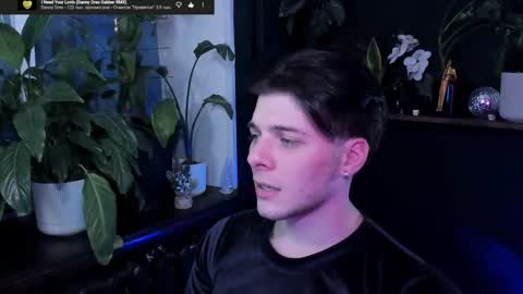 Gus online show from January 10, 9:05 pm