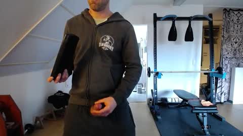 whiterabbit_86 online show from October 26, 2:12 pm