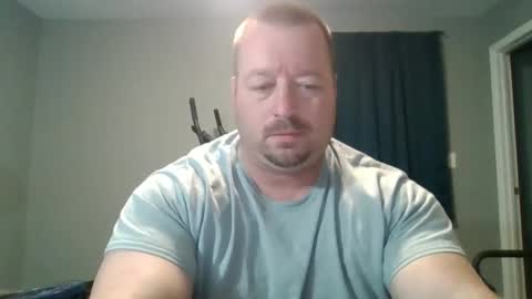 white wolf   jeremy online show from December 4, 8:34 am