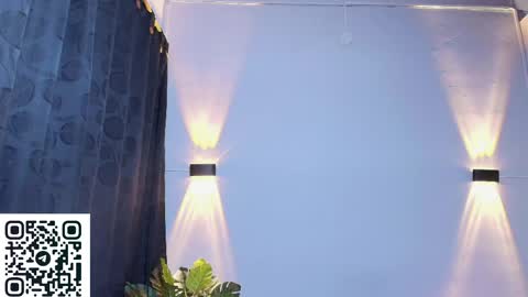 Snapshot of whitney_brown_ chatting on May 22, 1:39 pm Whitney online show from May 22, 1:39 pm