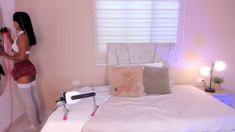 Snapshot of whitney_lexx chatting on July 15, 8:36 pm whitney online show from July 15, 8:36 pm