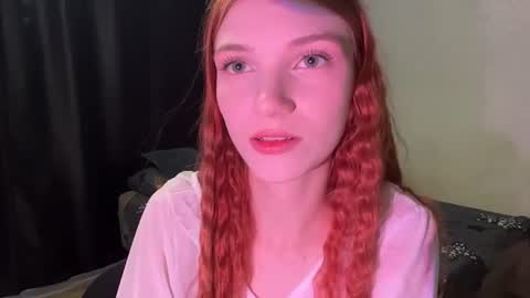 Snapshot of whitneyblaze chatting on June 12, 5:06 am Alaska 3 online show from June 12, 5:06 am