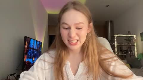 Alisa online show from December 1, 7:13 am