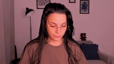 Snapshot of whoislulu chatting on October 19, 7:03 pm whoislulu online show from October 19, 7:03 pm