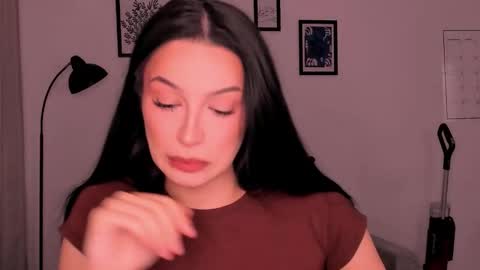 Snapshot of whoislulu chatting on November 1, 8:33 pm whoislulu online show from November 1, 8:33 pm